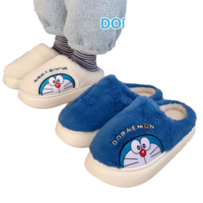 Pantuflas Doraemon Invierno